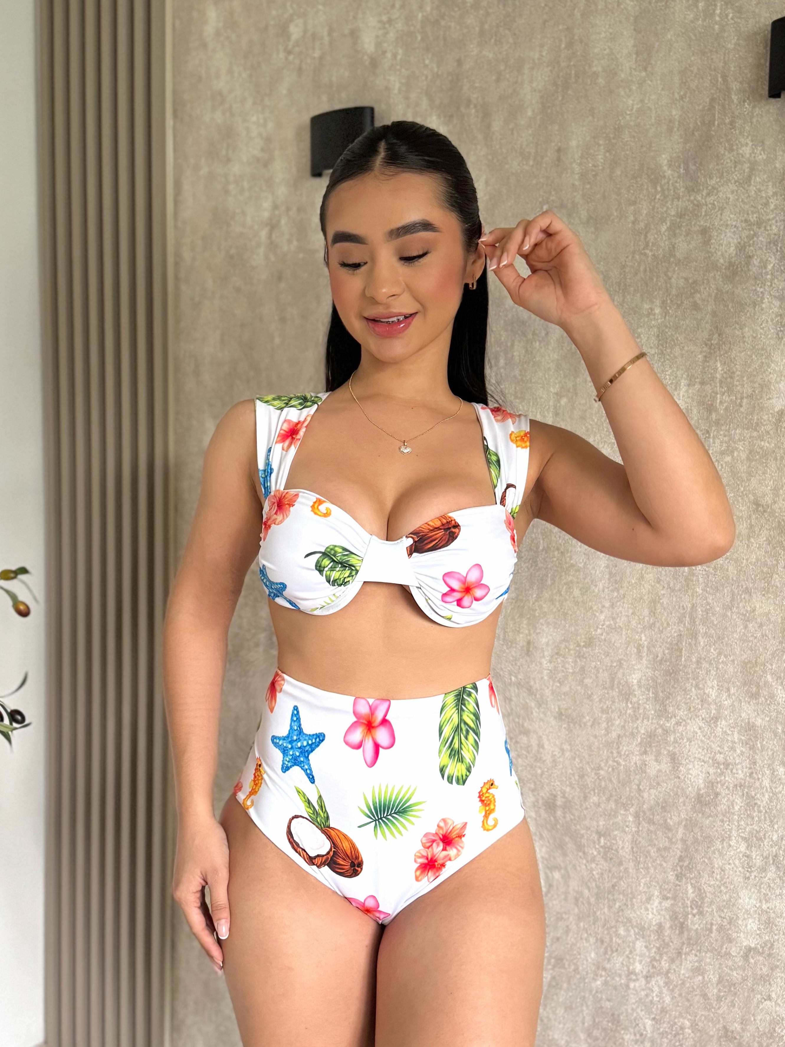 Traje de baño dos piezas print tropical cocos