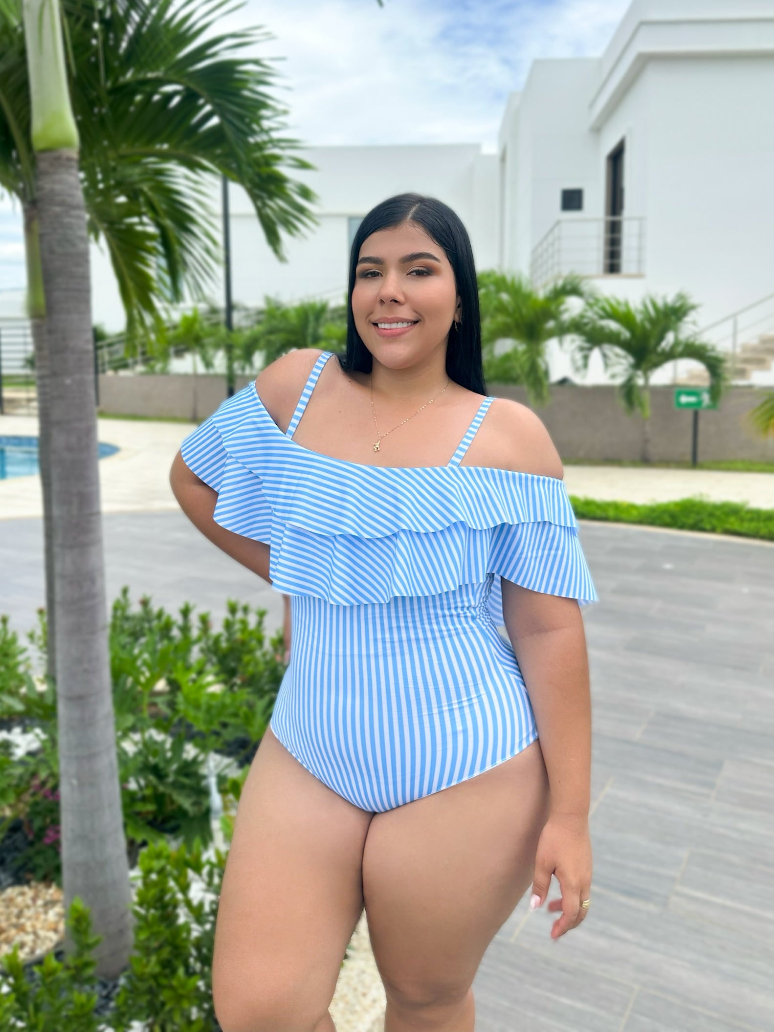 Traje de baño enterizo plus rayas azul turquesa control abdomen